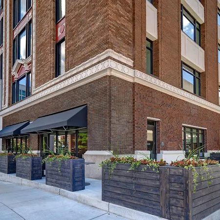 Home2 Suites By Hilton Kalamazoo Downtown, Mi-3